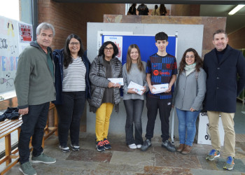 La il·lusió del Nadal es viu a Abrera! Obsequiem amb una entrada pel tobogan gegant als i les escolars residents a Abrera