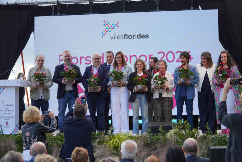 Abrera + Sostenible! El nostre municipi, distingit un any més amb tres Flors d’Honor pel projecte Viles Florides. Gala 2024