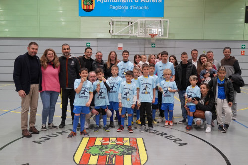 Felicitem l’equip pre-Benjamí A del Club Esportiu Futsal Abrera, campió de lliga de la temporada 22-23. Enhorabona!