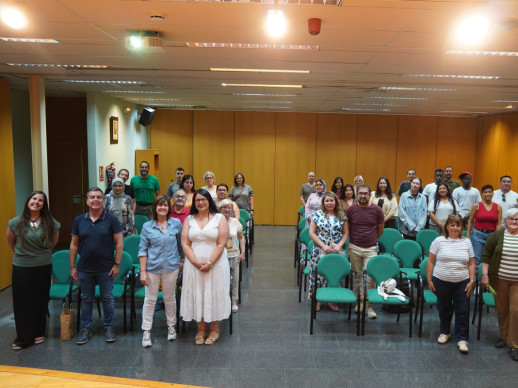 Més de 40 persones assisteixen a l’acte de cloenda dels cursos de català i la trobada de parelles lingüístiques del Voluntariat per la llengua, organitzada per l’Oficina de Català d’Abrera