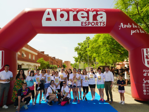 Gran èxit d'assistència i participació en la 16a Abrera Corre D9 2025 'Memorial Antonio Serrano', amb més de 850 participants. Gràcies, Abrera!
