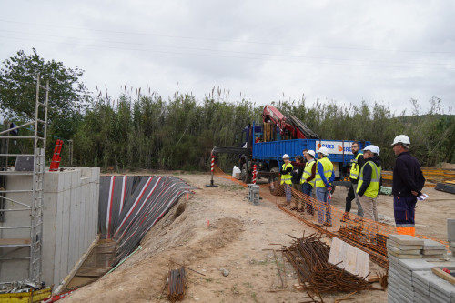 Visitem les obres de la connexió del barri de Can Vilalba a la xarxa de sanejament del sistema d'Abrera, un projecte llargament reivindicat per l’Ajuntament