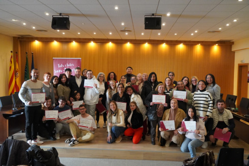 A Abrera apostem per la formació! Lliurem els diplomes acreditatius a l'alumnat de diversos cursos del Departament de Promoció Econòmica. Enhorabona a tothom!