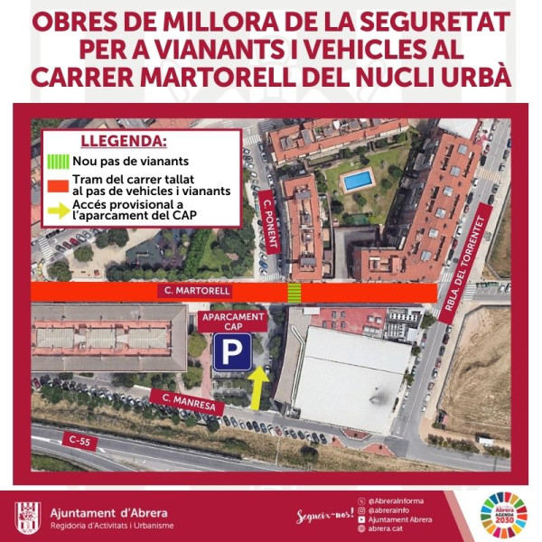 Obres al carrer de Martorell del nucli urbà d'Abrera