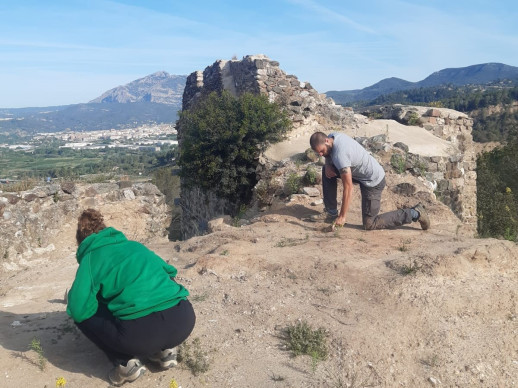 Iniciem la tercera campanya d’excavacions arqueològiques al BCIN del castell de Voltrera d’Abrera, en col·laboració amb la Universitat de Barcelona