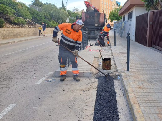 Abrera + Sostenible! Segueixen a bon ritme les obres per a la instal·lació d’una caldera de biomassa central i una xarxa de calor per als equipaments esportius d’Abrera