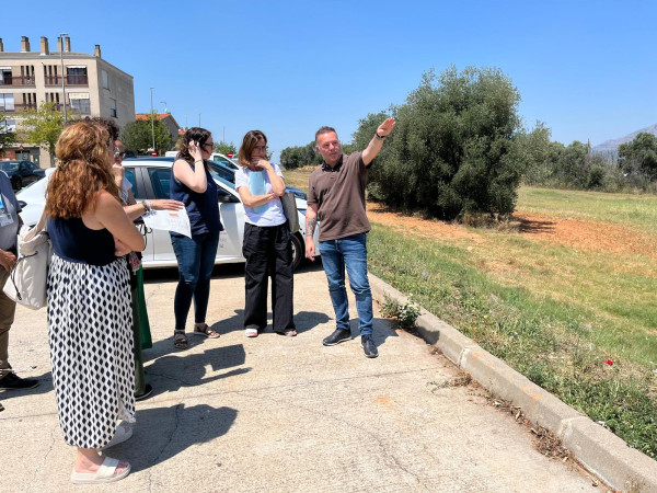 Ens reunim amb personal tècnic d'infraestructures de CatSalut i visitem els terrenys de Can Morral que acolliran el nou Centre d'Atenció Primària d'Abrera