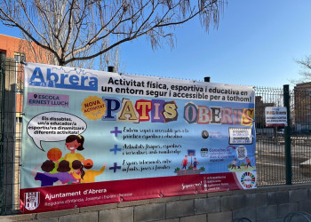 Impulsem l'activitat de 'Patis Oberts' i obrim els nostres patis escolars amb l'objectiu d'oferir a la ciutadania espais per a les seves activitats físiques, esportives i recreatives