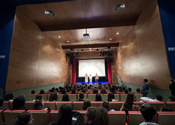 Duem a terme una Jornada de Memòria Democràtica amb l'Institut Voltrera, amb una visita a l'espai patrimonial de les Trinxeres de la Guerra Civil del Bosc de Sant Miquel i la projecció del documental 'Abrera: de la II República a la postguerra'