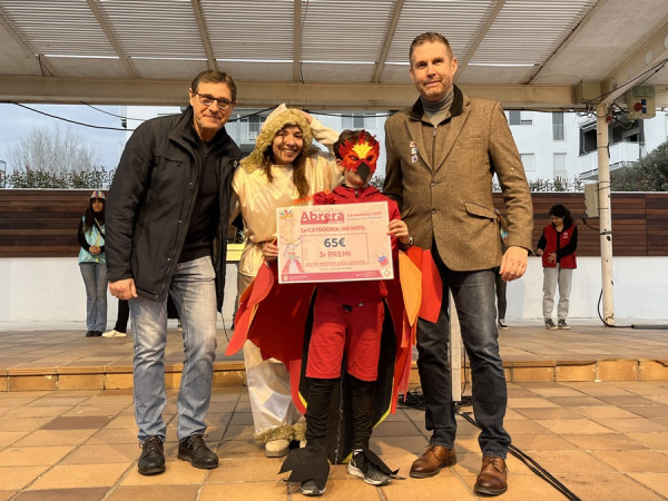 A Abrera hem gaudit del Carnaval, la festa més divertida de l'any, amb èxit de participació a la gran rua i activitats per a tothom!