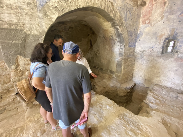 Visita institucional al jaciment arqueològic de Sant Hilari d'Abrera amb representants de la Diputació de Barcelona, Generalitat de Catalunya i Universitat de Barcelona