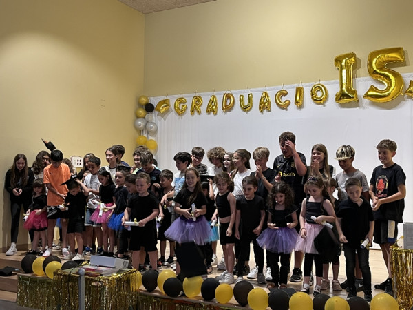 Felicitem els centres educatius del nostre municipi que han tancat el curs 2023-2024 amb l'assoliment de projectes, diversió i molt bon ritme!