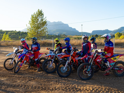 Tot a punt per viure la Copa d’Espanya de Super Enduro 2026 a Abrera, que tindrà lloc aquest divendres 28 i dissabte 29 d'agost!