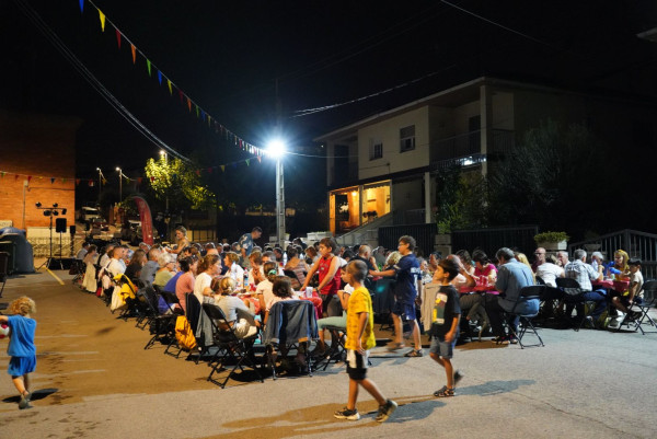 Posem punt i final a les Festes Majors dels barris d'Abrera amb la celebració de La Florida