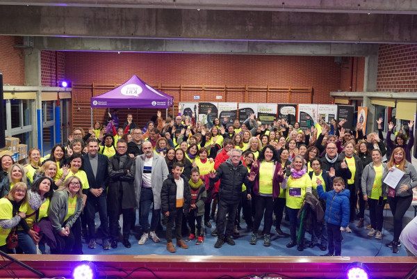 Abrera Municipi Feminista! Més de 300 persones han participat a la quarta Marxa Nocturna de la Dona a Abrera, amb el lema 'Juntes fem nostra la nit'