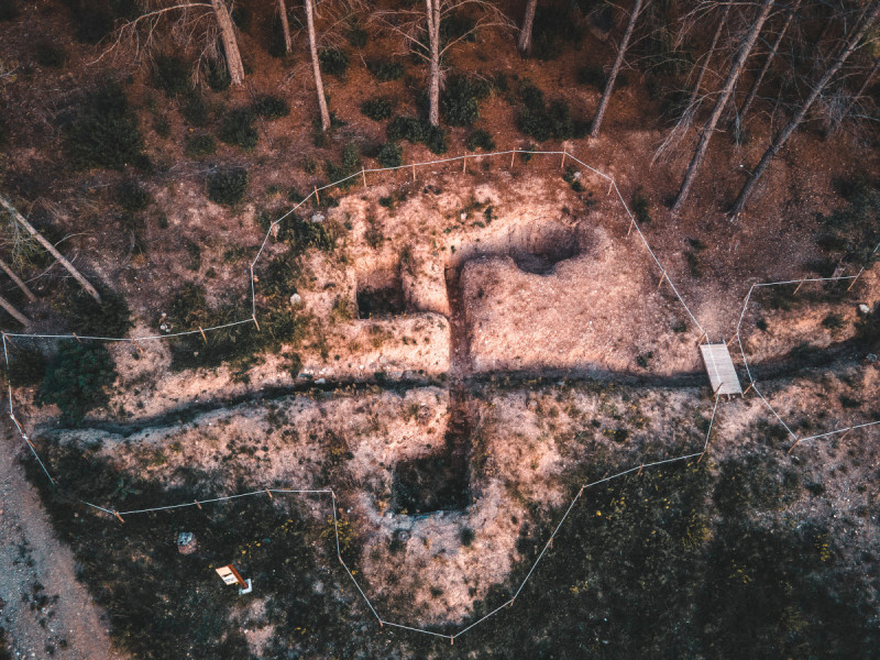 Trinxeres de la Guerra Civil al bosc de Sant Miquel