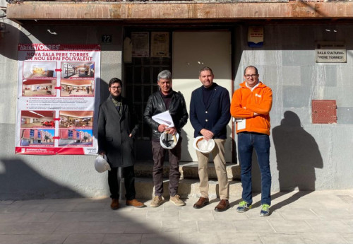 Millorem els nostres equipaments! Treballem en la nova Sala Pere Torres, un nou espai polivalent per a Abrera