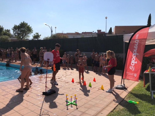 Ràdio Abrera a la Piscina Municipal d’Estiu! Dimecres 20 de juliol de 2022 ens hem divertit amb l'emissió en directe de 