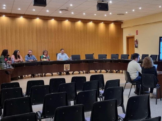 Dilluns 13 de maig s'ha celebrat a la Sala de Plens de l'Ajuntament d'Abrera el sorteig per escollir els membres de les meses electorals amb motiu de les Eleccions al Parlament Europeu del diumenge 9 de juny