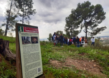 Jornada de Memòria Democràtica amb l'Institut Voltrera, amb una visita a les Trinxeres de la Guerra Civil del Bosc de Sant Miquel i la projecció del documental 'Abrera: de la II República a la postguerra'