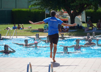 A Abrera, ens hem mullat per l'esclerosi múltiple aquest diumenge 21 de juliol a la Piscina Municipal d'Estiu!