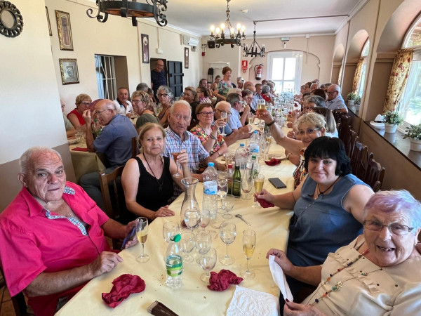 El barri de Santa Maria de Vilalba d'Abrera ha celebrat la seva Festa Major d'enguany, del dijous 25 al diumenge 28 de juliol, amb gran èxit d'assistència i participació!